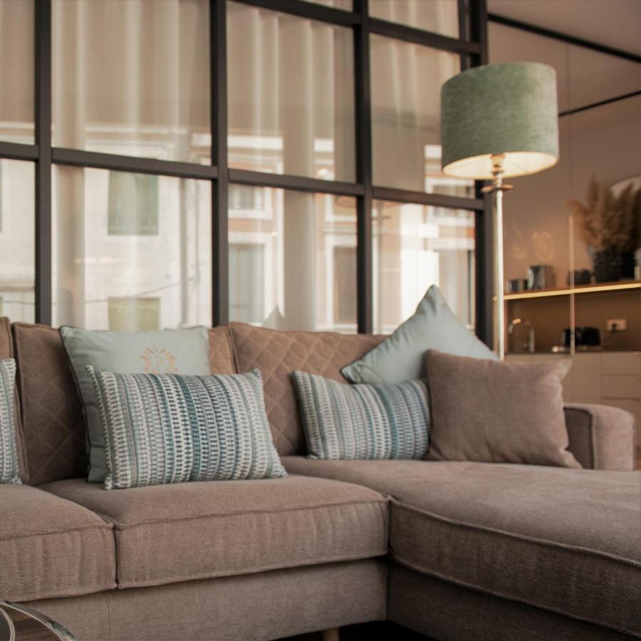 Elegance Room - Aparta & Suite - Automatized Apartment Bassano del Grappa Exterior foto