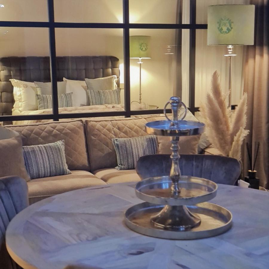 Elegance Room - Aparta & Suite - Automatized Apartment Bassano del Grappa Exterior foto